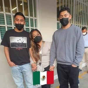 Meet your Posher, Edith